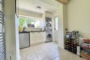 Photo 25- click for photo gallery